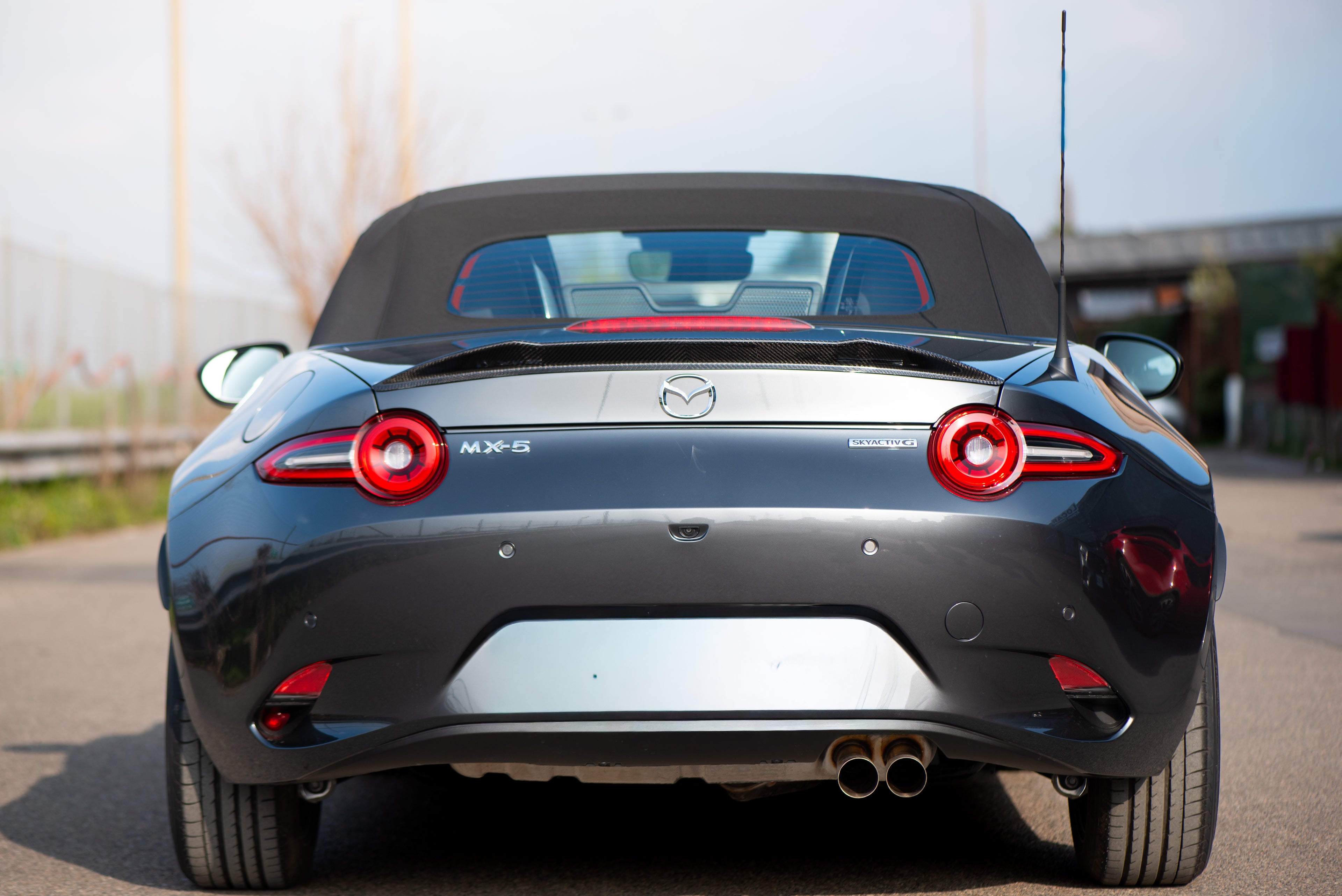 Spoiler in fibra di carbonio ducktail - Mazda MX5 ND